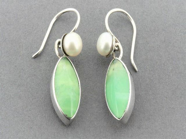 Almond shape Chrysoprase & freshwater pearl earring - sterling silver