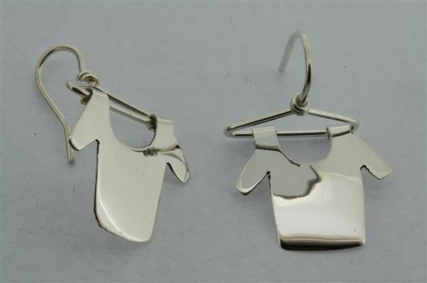 clothes hanger earring - Makers & Providers