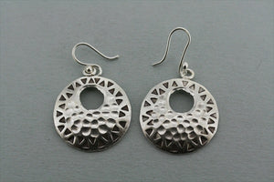 convex pattern & textured earring - pure silver - Makers & Providers