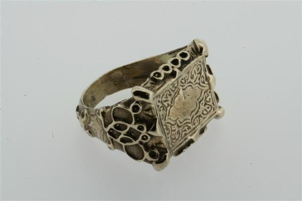 deco seal ring - bronze - Makers & Providers