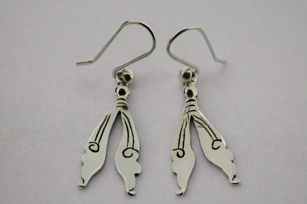 floating seed earring - Makers & Providers