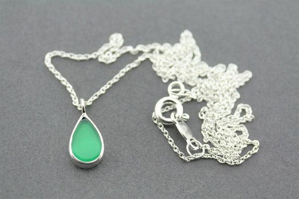 Green onyx teardrop silver pendant necklace