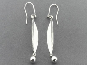 leaf and ball earring - silver