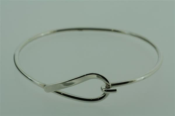 loop closer bangle - Makers & Providers