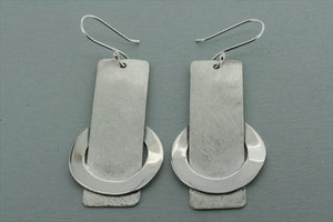 matte drop earring with circle - Makers & Providers