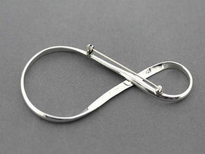 Figure 8 Eternity Broach Sterling Silver - Makers & Providers