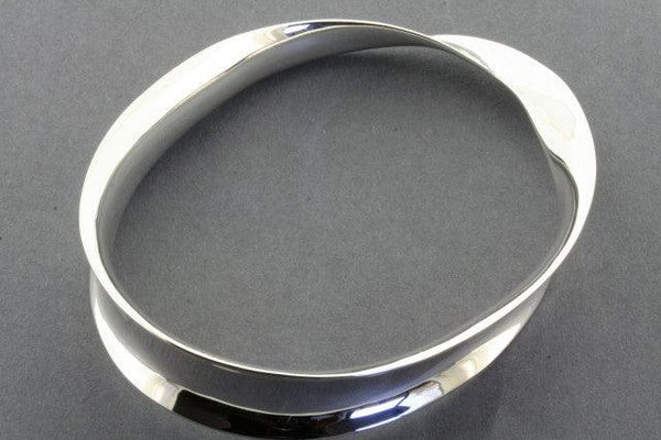 twisted concave bangle - sterling silver - Makers & Providers
