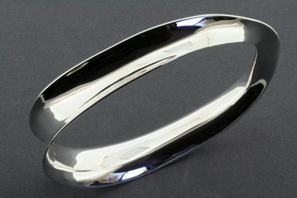 twisted concave bangle - sterling silver - Makers & Providers