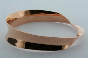 twisted concave bangle - copper - Makers & Providers