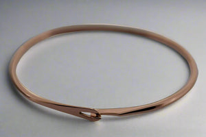 Narrow Copper Clip Bangle - Makers & Providers