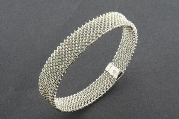 woven mesh bangle - blanco - Makers & Providers