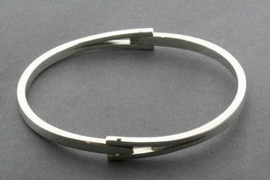 arrow hinge bangle - Makers & Providers