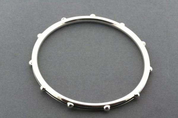 bangle with bead and oxidized groove - sterling silver - Makers & Providers