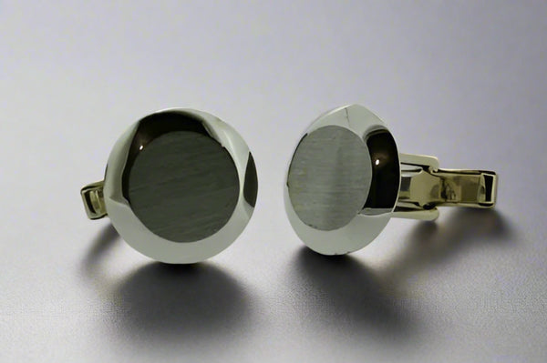 matte circle cuff links - Makers & Providers