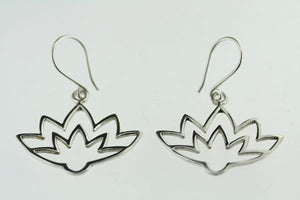 lotus earring - Makers & Providers