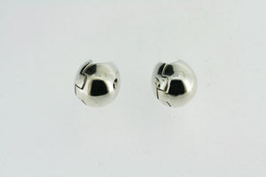 egg hinge earring - Makers & Providers