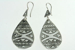 touareg earring - wide teardrop - Makers & Providers