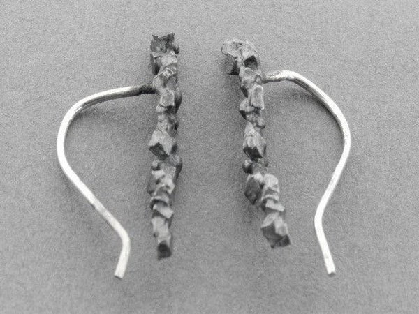 Druzy post earring - oxidized silver - Makers & Providers