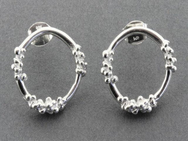 beaded circle earring - silver