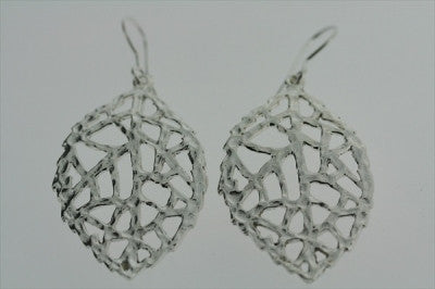 textured gap leaf earring - Makers & Providers