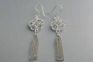 tassle earring - flower - Makers & Providers