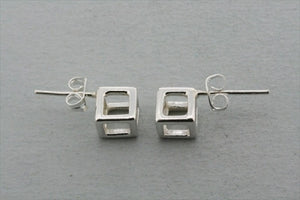 small cube stud - Makers & Providers