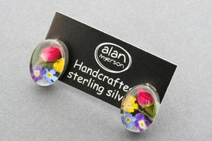 Flower in resin stud - oval - Makers & Providers