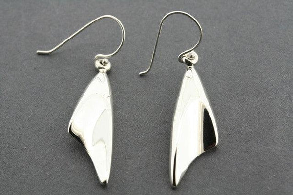 fin earring