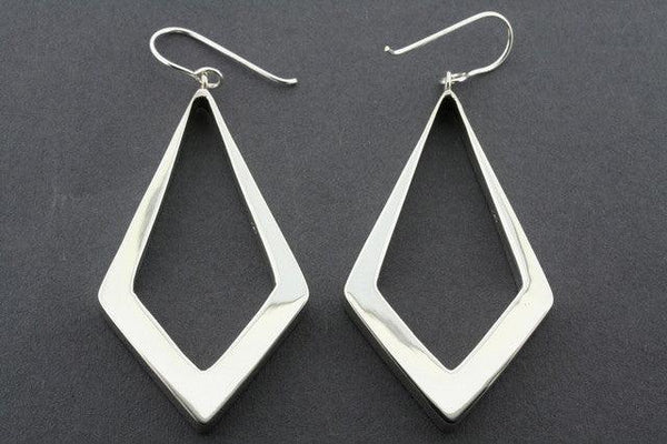 diamond drop earring - Makers & Providers
