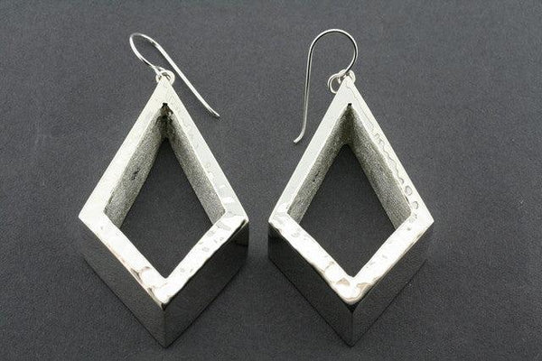 textured diamond drop earring - Makers & Providers