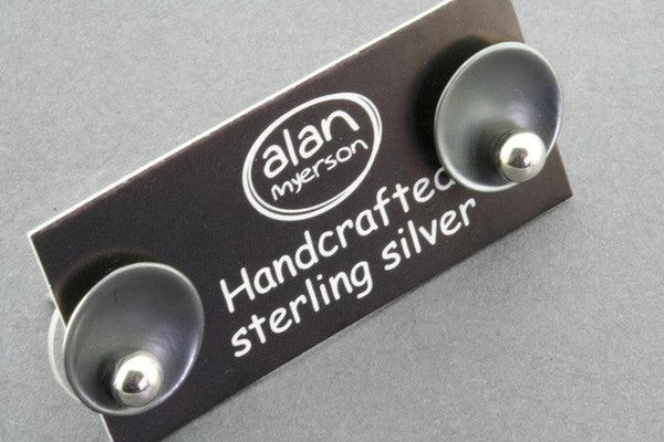 oxidized silver disc & ball stud - Makers & Providers