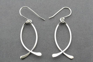 silver pescado earring - sterling silver - Makers & Providers