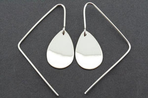 teardrop disc earring - sterling silver - Makers & Providers