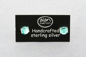 claw aqua marine cubic zirc stud - Makers & Providers