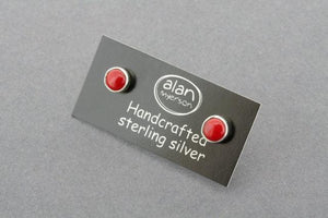 coral stud - Makers & Providers