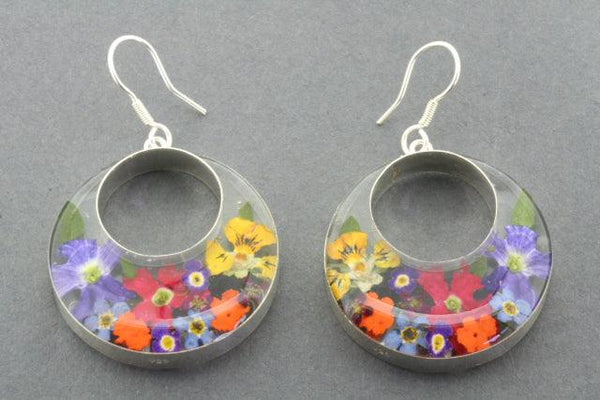 Flower in resin earring - large cutout circle - Makers & Providers