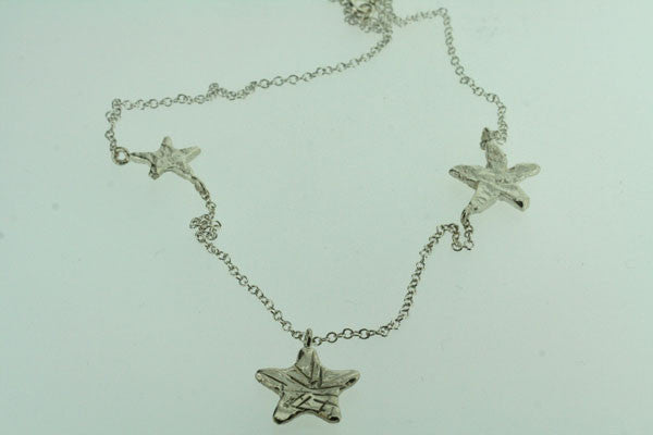3 x star necklace - Makers & Providers
