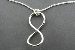 infinity pendant on 70 cm espiga chain - Makers & Providers