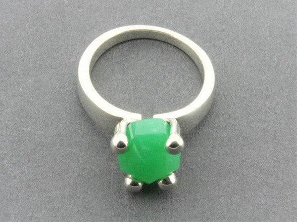 Princess ring - chrysoprase & sterling silver - Makers & Providers