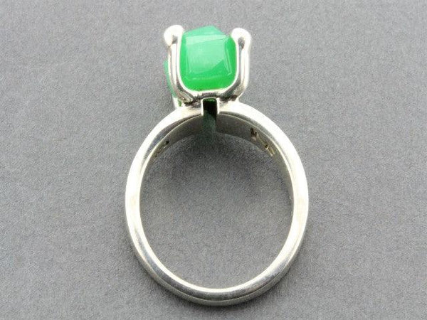 Princess ring - chrysoprase & sterling silver - Makers & Providers