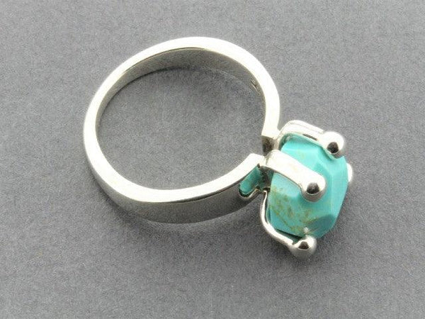 Princess ring - turquoise & sterling silver - Makers & Providers
