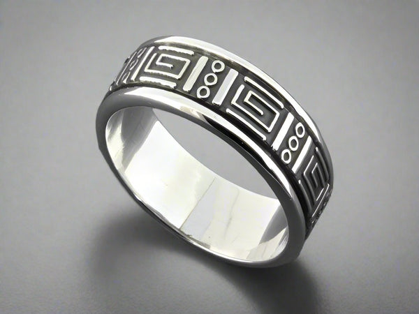 geometric spinner ring - sterling silver - Makers & Providers