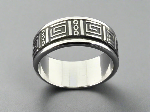 geometric spinner ring - sterling silver - Makers & Providers