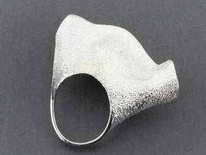 Wave ring - silver sparkle - Makers & Providers