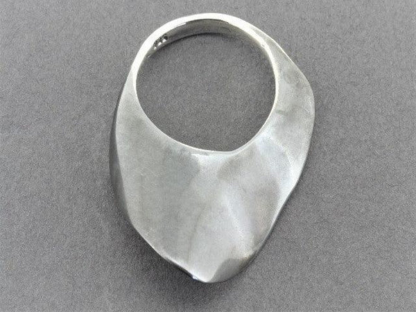 Small wave ring - oxidized sterling silver - Makers & Providers
