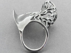 Wave ring - cutout - oxidized sterling silver - Makers & Providers