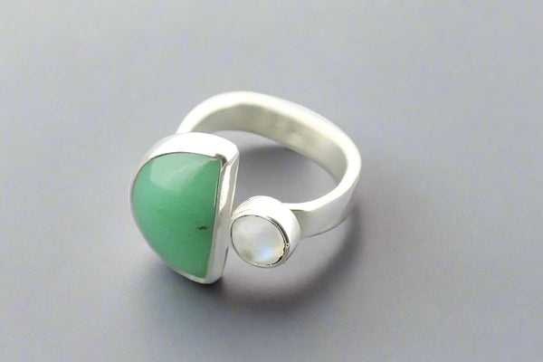 Moon & star ring - aventurine & moonstone - Makers & Providers