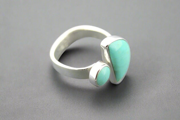 Moon & star ring - turquoise - Makers & Providers