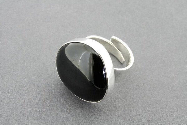 large onyx adjustable ring