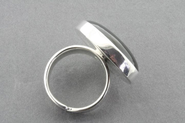 large onyx adjustable ring - Makers & Providers